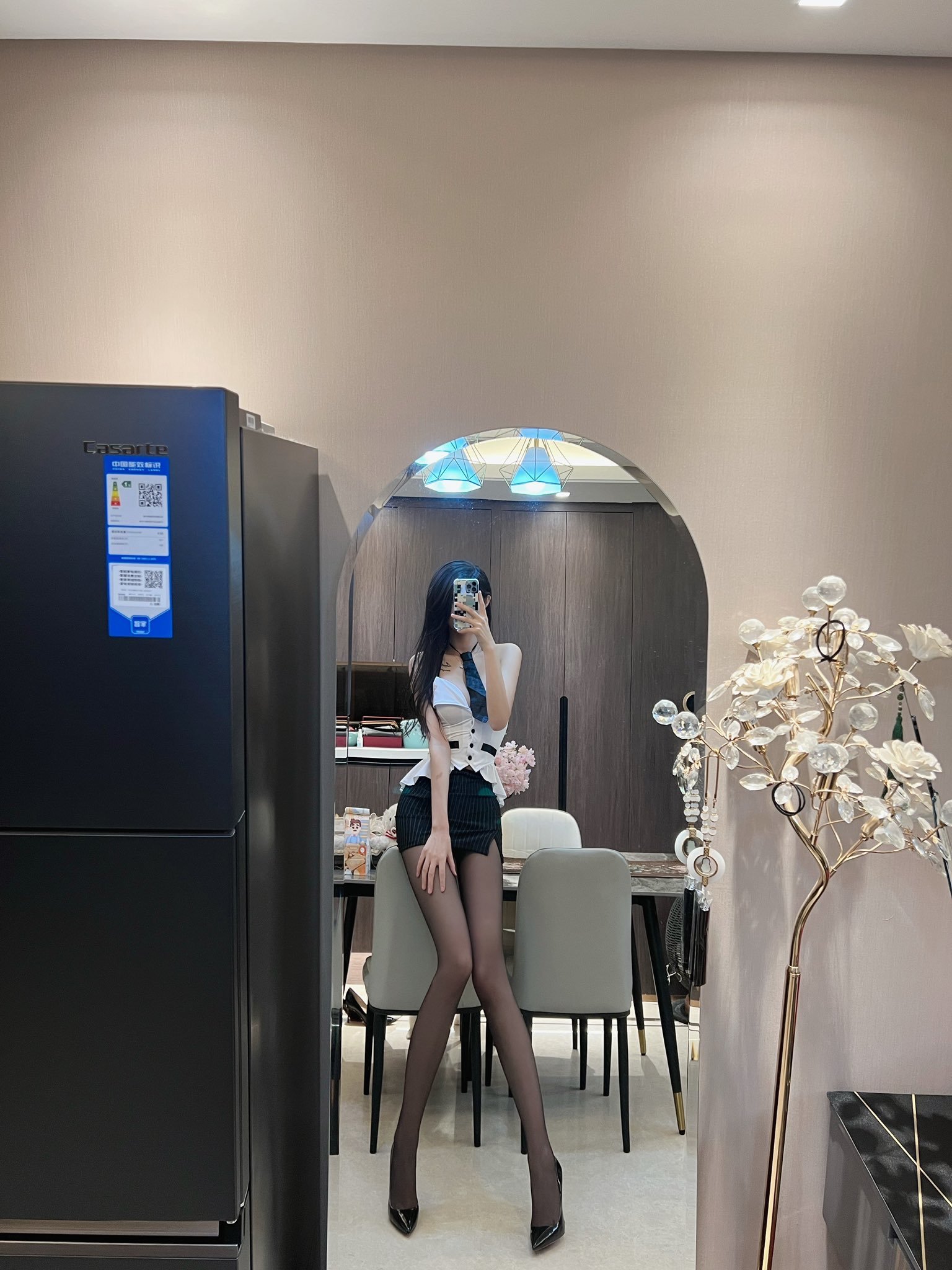 爱看twitter- 净高184cm长腿Model