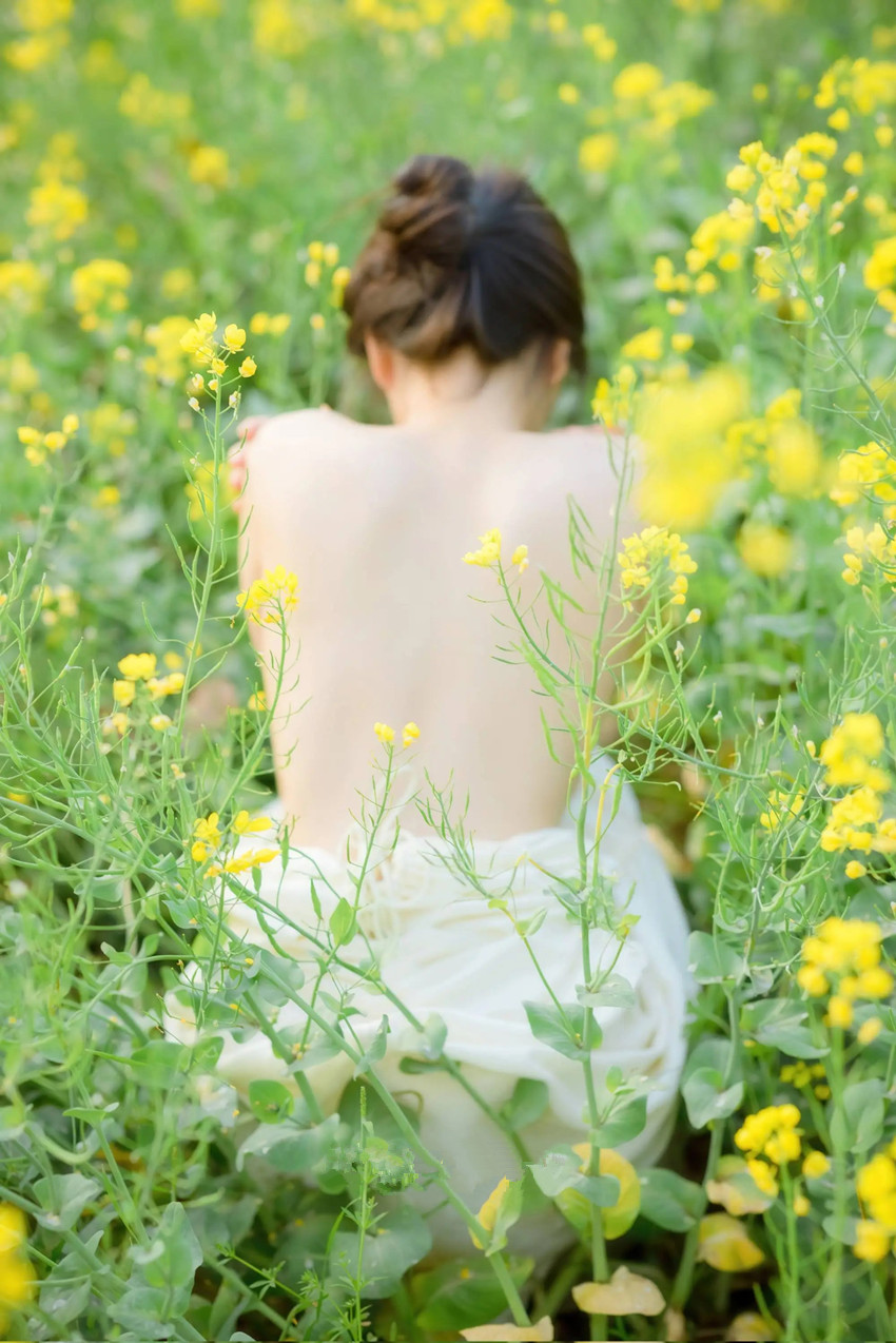 春暖花开 清新美女图片