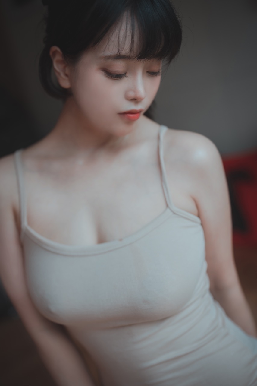 美女美臀