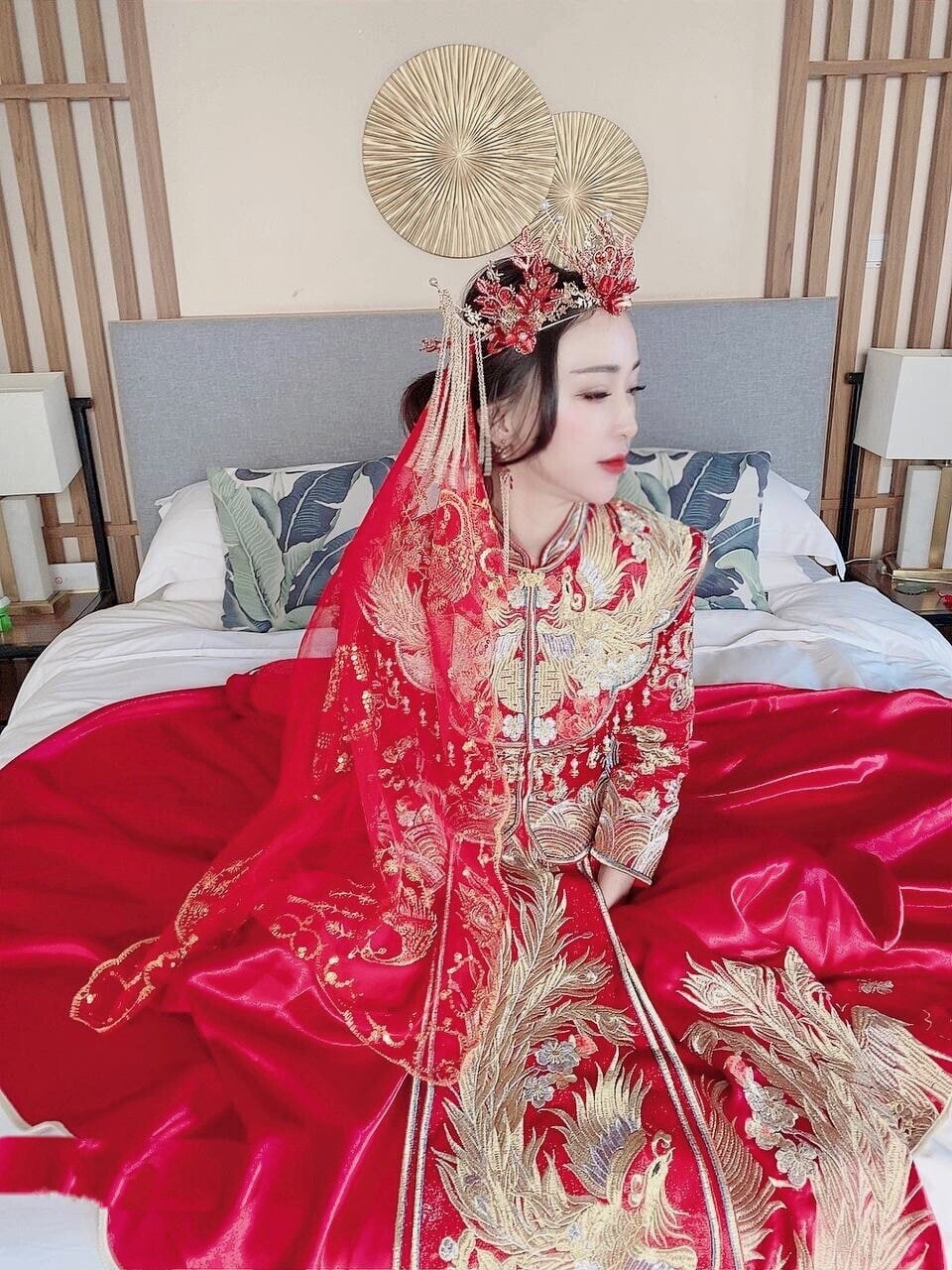 穿着洁白婚纱的清纯反差婊妹儿（一）